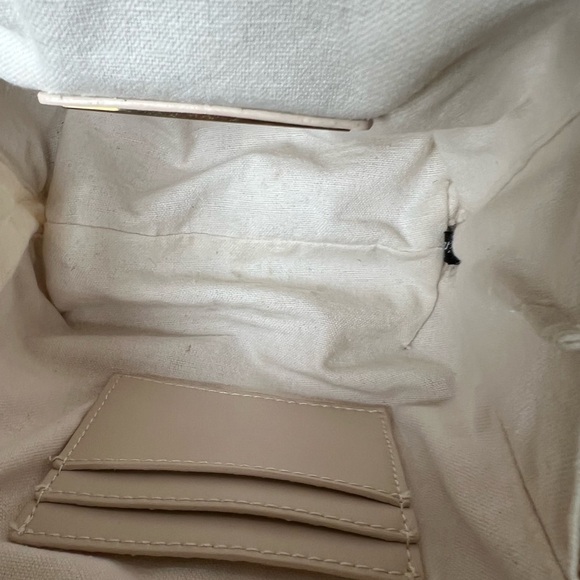 Mini Straw / Rattan Bag with Pearl Handle by Antik Kraft - Picture 10 of 16